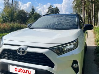 2020 Toyota RAV4 V (XA50), белый, 3150000 рублей, вид 2