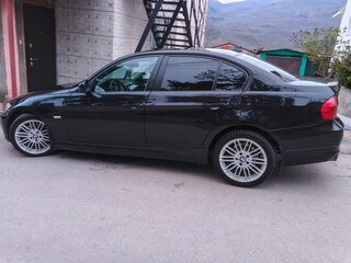 2010 BMW 3 серии 320i V (E90/E91/E92/E93) Рестайлинг, чёрный, 980000 рублей, вид 5