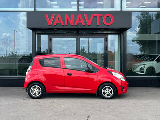 2011 Chevrolet Spark III, красный, 495000 рублей, вид 4