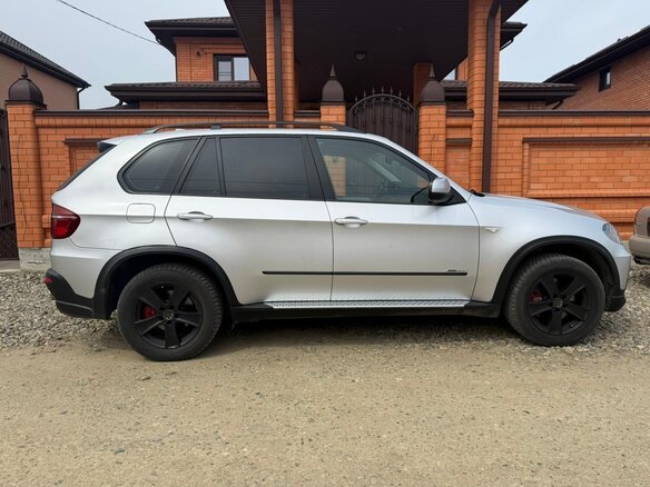 2009 BMW X5 30d II (E70), серебристый, 1850000 рублей - вид 4