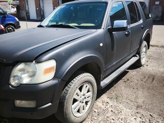 2007 Ford Explorer IV, серый, 1000000 рублей, вид 3