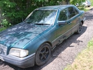 1994 Mercedes-Benz C-Класс 180 (PMS) I (W202), зелёный, 450000 рублей, вид 1