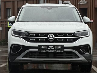 2022 Volkswagen Tayron I Рестайлинг, белый, 2790000 рублей, вид 1