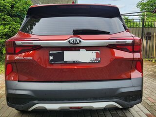 2020 Kia Seltos I, красный, 1935000 рублей, вид 4