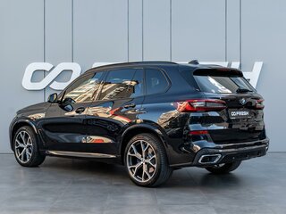 2022 BMW X5 30d IV (G05/G18), чёрный, 7598000 рублей, вид 2