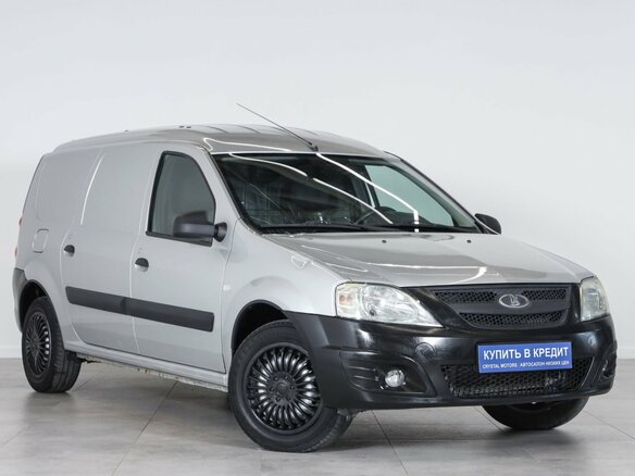 2015 Lada (ВАЗ) Largus I, серебристый, 599000 рублей
