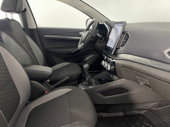 2026 Lada (ВАЗ) Vesta SW I Рестайлинг (NG), белый - вид 4