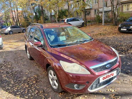 2008 Ford Focus II Рестайлинг, пурпурный, 430000 рублей, вид 1