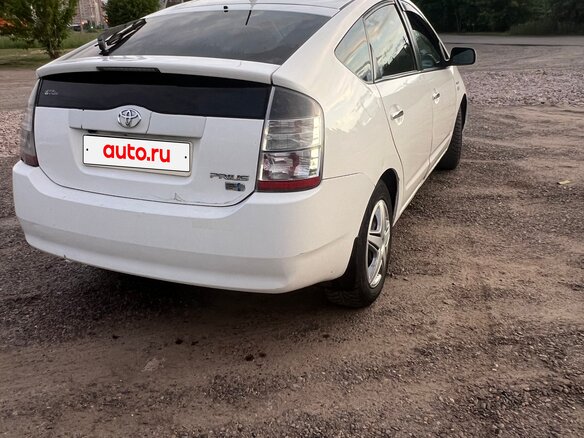2010 Toyota Prius JDM II Рестайлинг (XW20), белый, 420000 рублей - вид 6