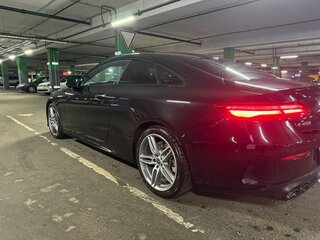 2018 Mercedes-Benz E-Класс 400 V (W213, S213, C238), чёрный, 4250000 рублей, вид 4