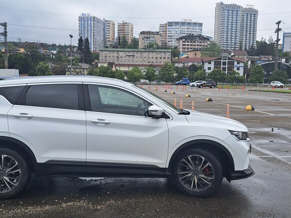 2022 Geely Coolray I, белый, 1450000 рублей - вид 1