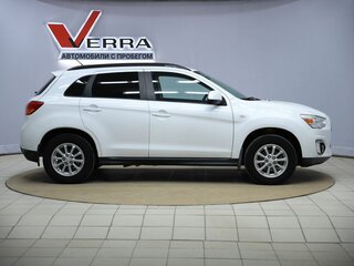 2014 Mitsubishi ASX I Рестайлинг, белый, 1000000 рублей, вид 4