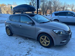 2012 Kia Ceed I Рестайлинг, бежевый, 700000 рублей, вид 2