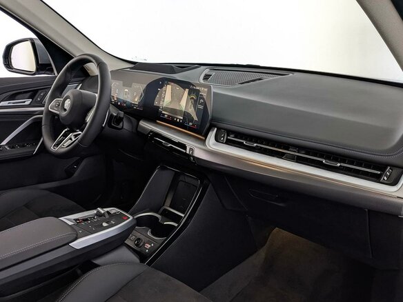 2026 BMW X1 Long 25Li xDrive III (U11/U12), серый, 6000000 рублей - вид 8