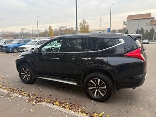 2016 Mitsubishi Pajero Sport III, чёрный, 3200000 рублей, вид 5
