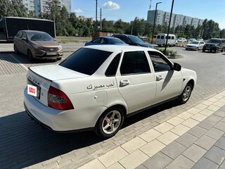 2017 Lada (ВАЗ) Priora I Рестайлинг, белый, 400000 рублей, вид 5