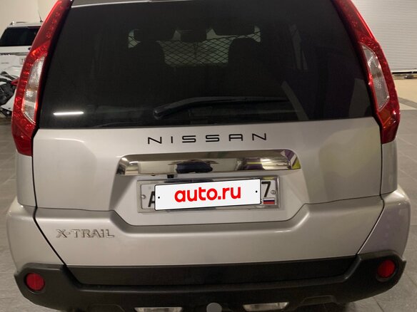 2014 Nissan X-Trail II Рестайлинг, серебристый, 2000000 рублей - вид 10