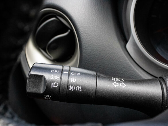 2012 Nissan Juke I, красный, 1050000 рублей - вид 16