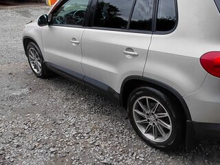 2011 Volkswagen Tiguan I Рестайлинг, серебристый, 1050000 рублей, вид 5