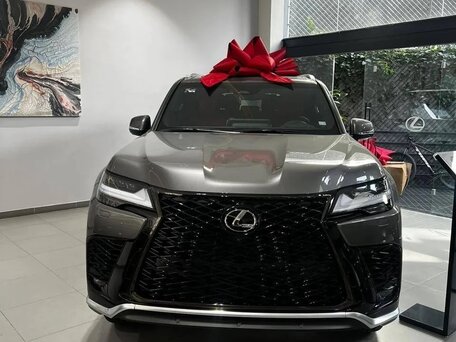 Lexus LX IV