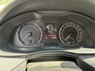 2021 Skoda Rapid II, белый, 1800000 рублей, вид 5