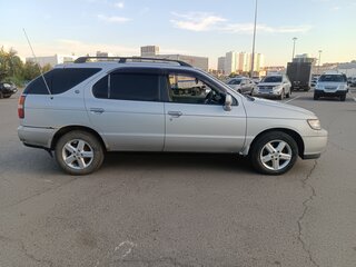 1998 Nissan R'nessa, серый, 350000 рублей, вид 4
