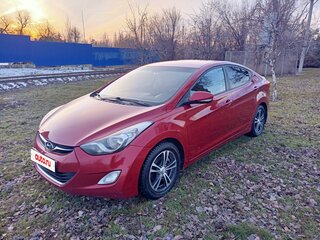 2012 Hyundai Elantra V (MD), красный, 1100000 рублей, вид 1