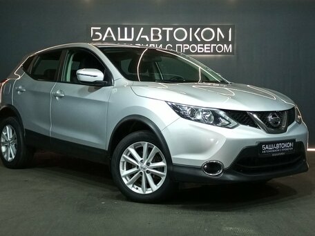 2017 Nissan Qashqai II, серебристый, 1835000 рублей, вид 2