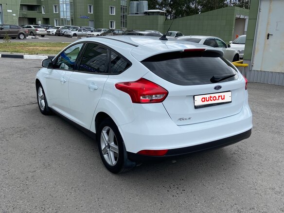 2019 Ford Focus III Рестайлинг, белый, 1410000 рублей - вид 4
