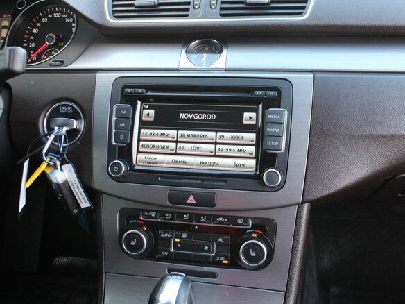 2011 Volkswagen Passat B7, коричневый, 790000 рублей - вид 16