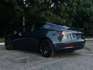 2021 Tesla Model 3 Performance I, серый, 3000000 рублей, вид 3