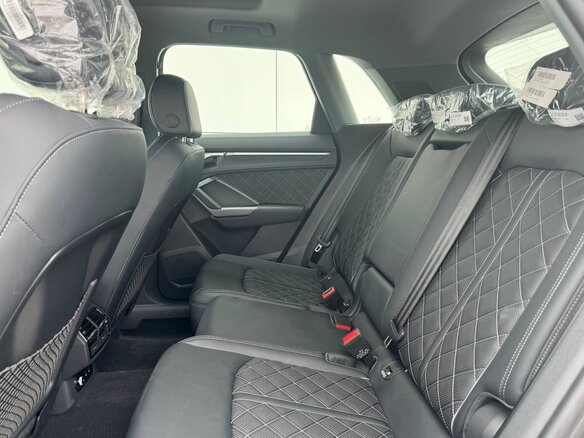 2026 Audi Q3 35 TFSI II (F3), серый, 4190000 рублей - вид 16