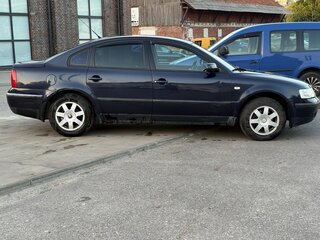 1996 Volkswagen Passat B5, синий, 400000 рублей, вид 4