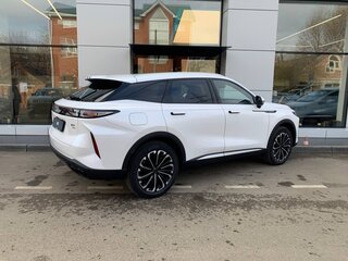 2025 Exeed RX, белый, 4600000 рублей, вид 5