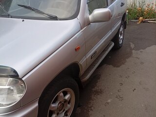 2003 Chevrolet Niva I, серебристый, 300000 рублей, вид 2