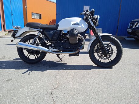2014 Moto Guzzi V 7, белый, 400000 рублей, вид 2