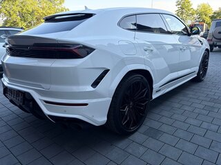 2026 Lamborghini Urus SE I Рестайлинг, белый, 45500000 рублей, вид 3
