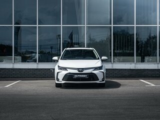 2021 Toyota Corolla XII (E210), белый, 1750000 рублей, вид 3
