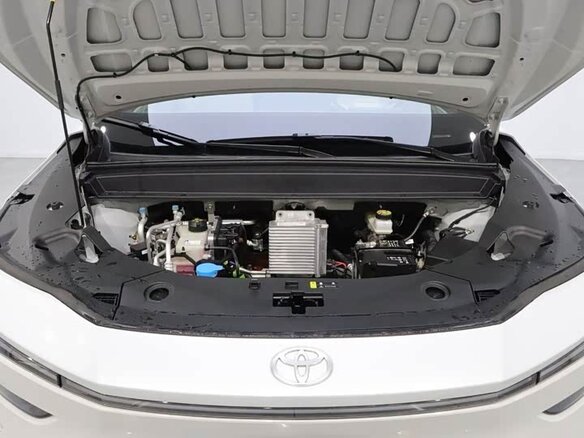 2026 Toyota bZ3X 50 kWh, белый, 2095111 рублей - вид 18