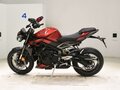 2024 Triumph Street Triple, красный, 1022000 рублей