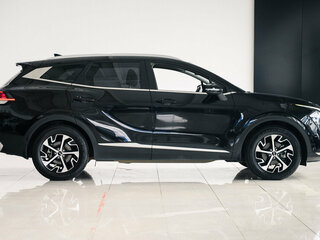2022 Kia Sportage V, чёрный, 3450000 рублей, вид 4