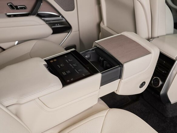 2026 Land Rover Range Rover D350 MHEV V, чёрный, 24500000 рублей - вид 25