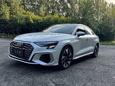 2023 Audi A3 35 TFSI IV (8Y), белый, 1633000 рублей, вид 1