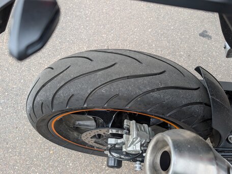 2013 KTM 690 Duke, белый, 385000 рублей, вид 3