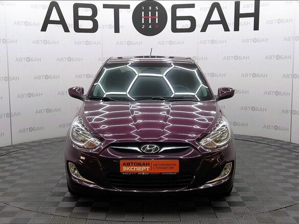 2012 Hyundai Solaris I, фиолетовый, 849000 рублей - вид 1