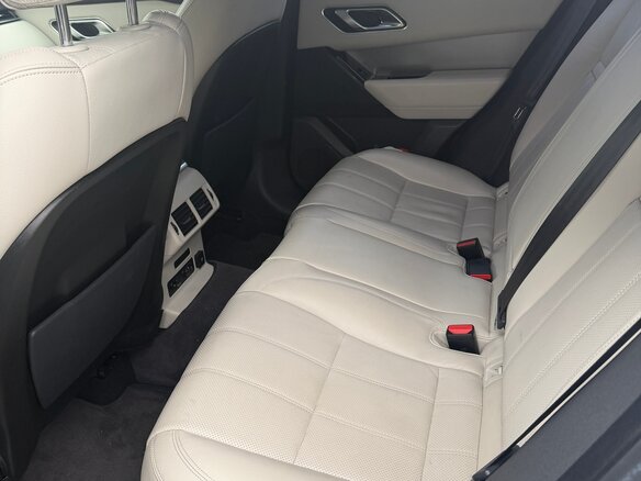 2018 Land Rover Range Rover Velar I, белый, 3300000 рублей - вид 10
