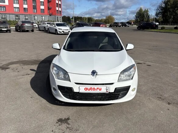 2009 Renault Megane III, белый