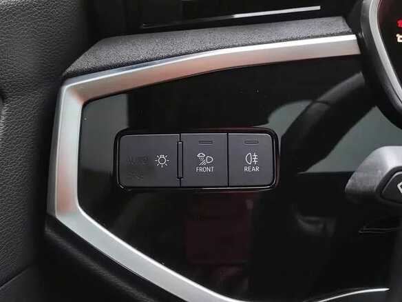 2023 Audi Q3 35 TFSI II (F3), белый, 2000000 рублей - вид 25