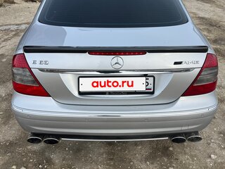 2005 Mercedes-Benz E-Класс 200 III (W211, S211), серебристый, 1700000 рублей, вид 5