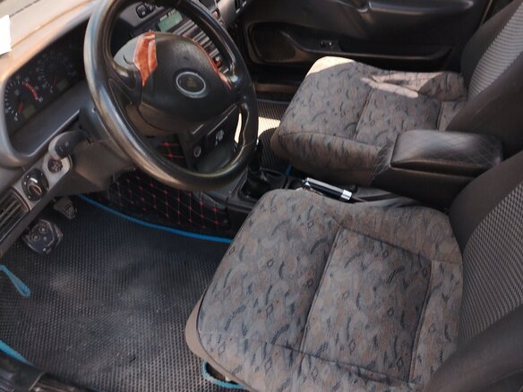 2002 Lada (ВАЗ) 2115, серебристый, 160000 рублей - вид 4